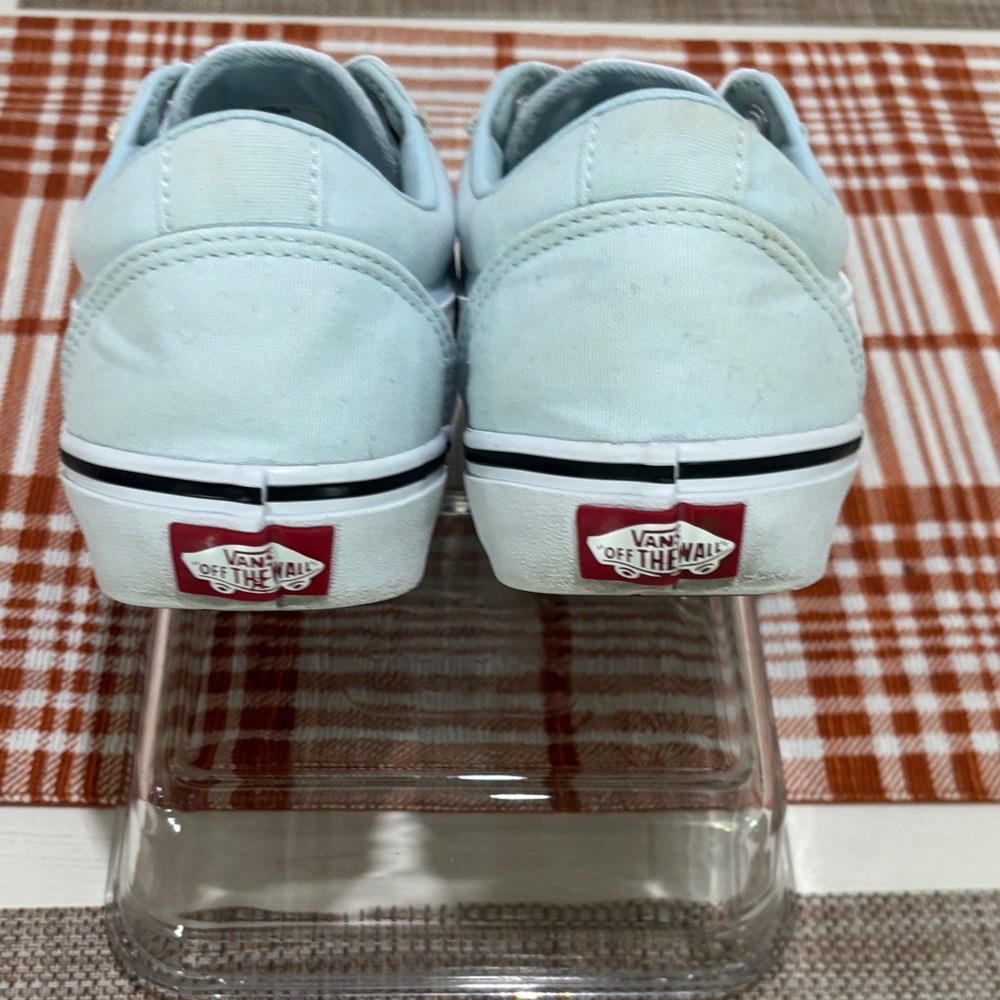 Vans Old Skool sneakers in pale sky blue canvas. Women 8.5. Like new condition - Picture 5 of 8